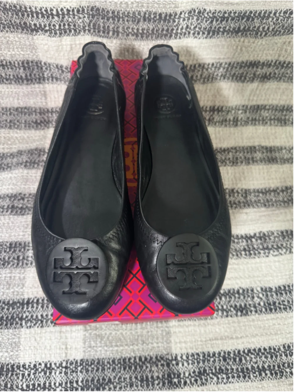 Tory Burch Minnie Travel Ballet Flats Black Nappa Leather Logo Size 8 Box